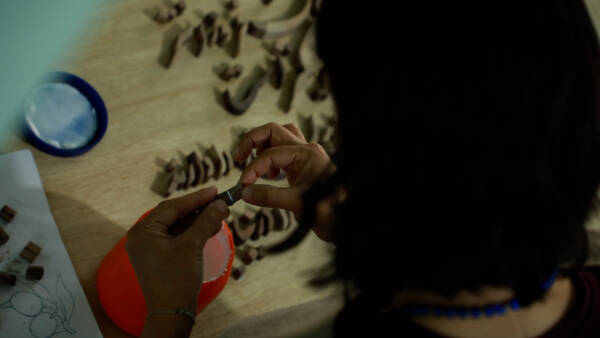 Мария Пенахи отражает в творчестве историю революционерок