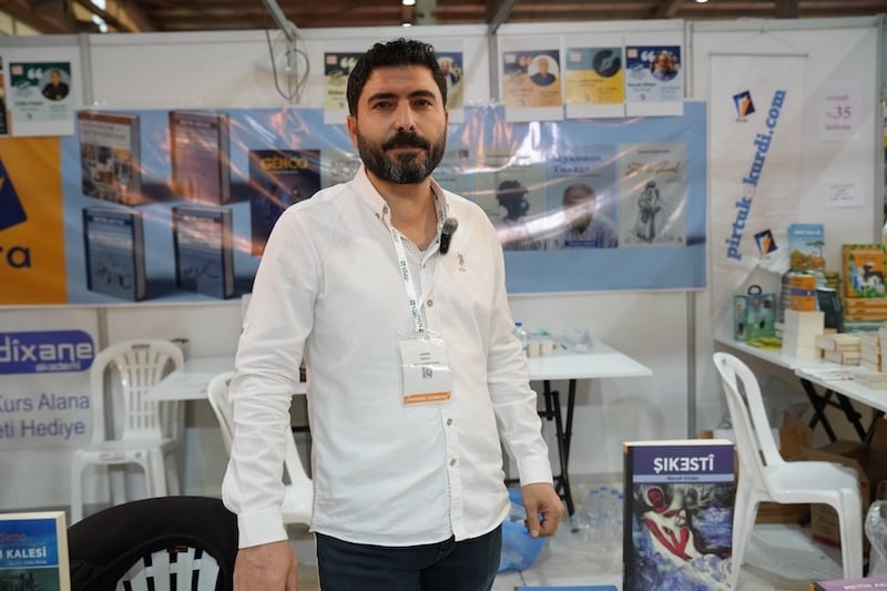 Интерес к курдским книгам снижается — издатели на книжной ярмарке в Амеде